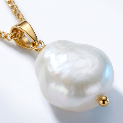 Pendente Perla Baroque Oro 18K - dettaglio macro lavorazione - UpperEast Jewels