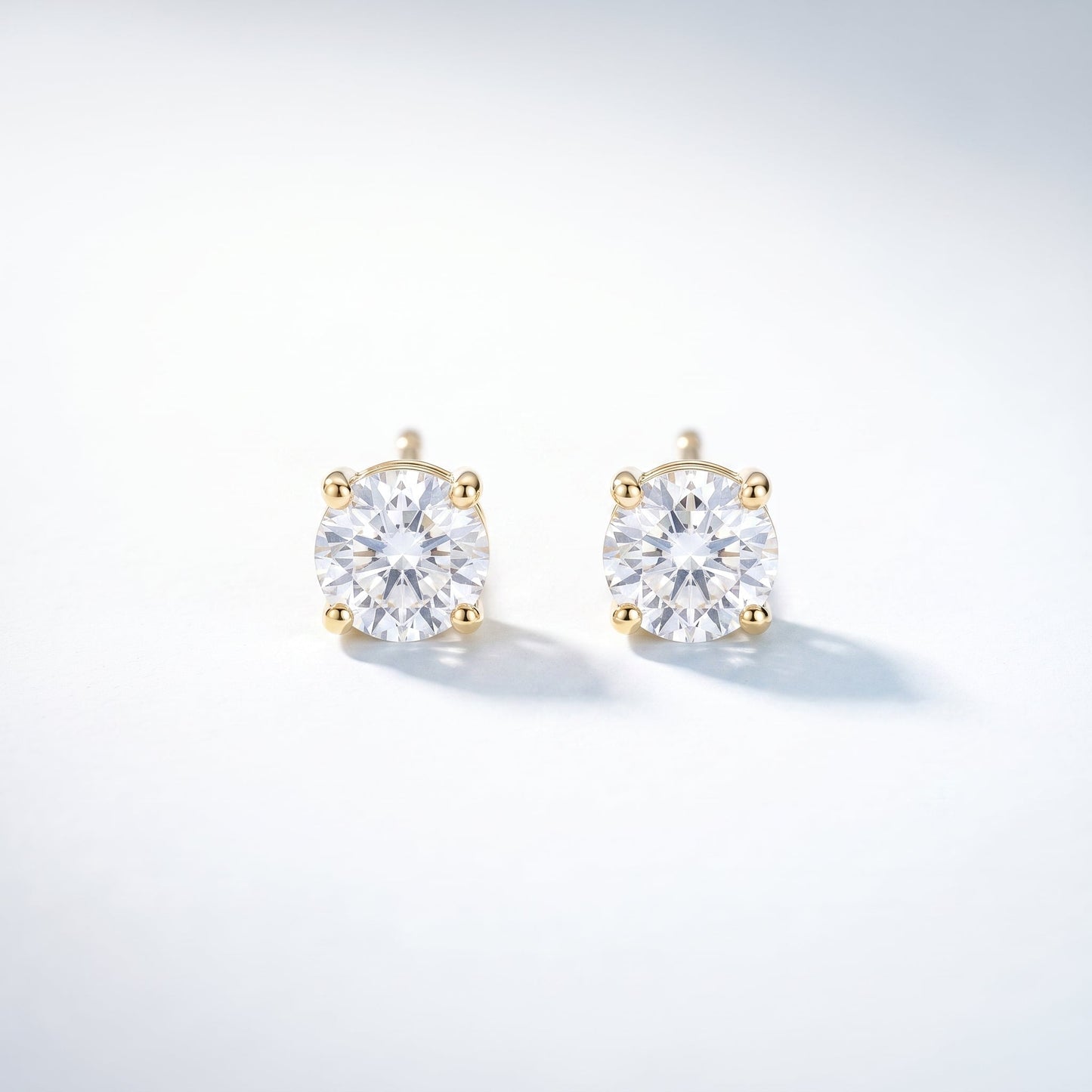 Orecchini Punto Luce CZ Oro 18K