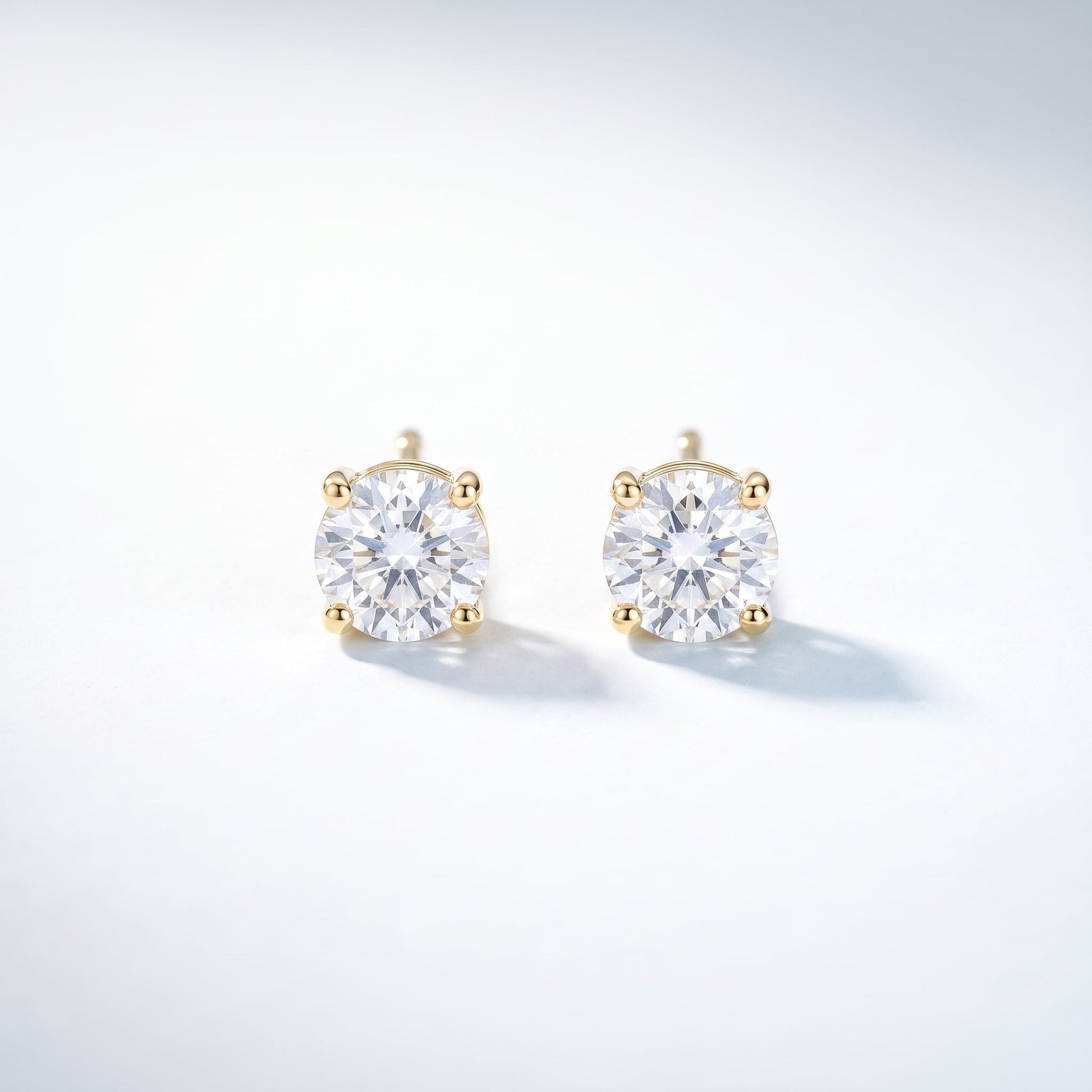 Orecchini Punto Luce CZ Oro 18K