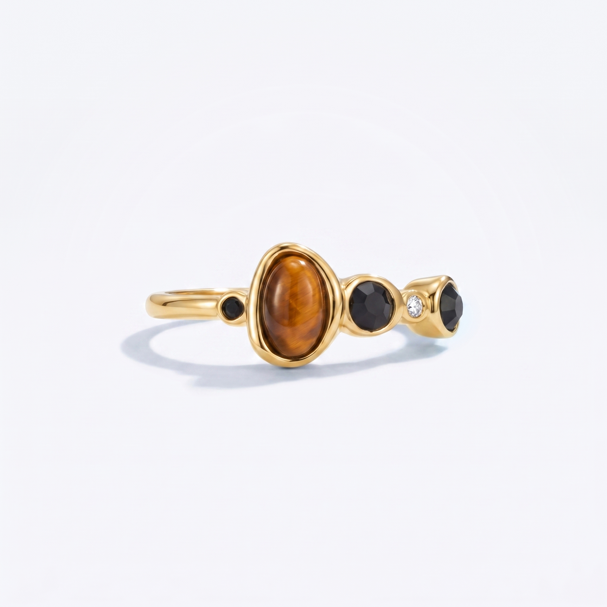 Anello Aurora Cristallo Vintage Oro 18K - vista dall'alto top-down - UpperEast Jewels