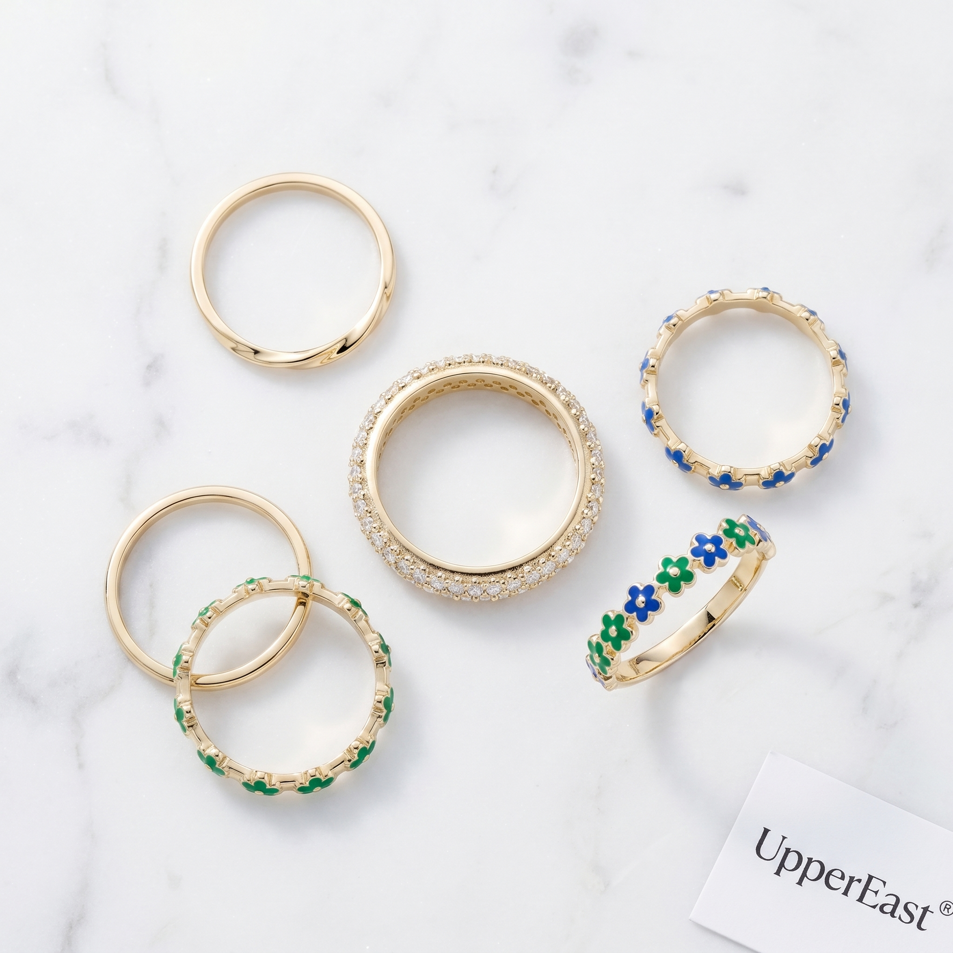 Anello Cleo Midi Oro 18K - flat lay con pezzi coordinati - UpperEast Jewels