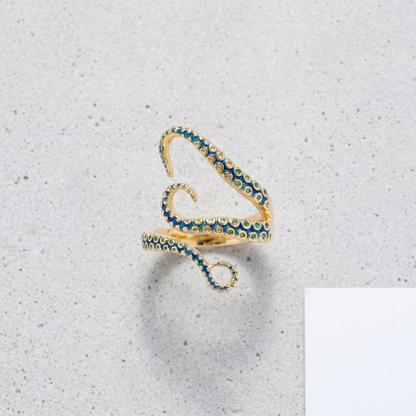 Anello Octopus Statement Oro 18K - flat lay con pezzi coordinati - UpperEast Jewels