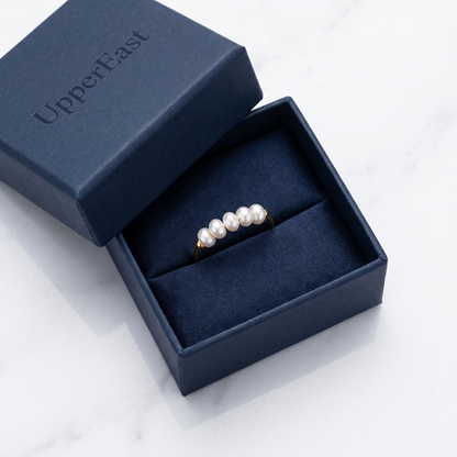 Anello Mini Perle Cinque Oro 18K - confezione regalo UpperEast - UpperEast Jewels