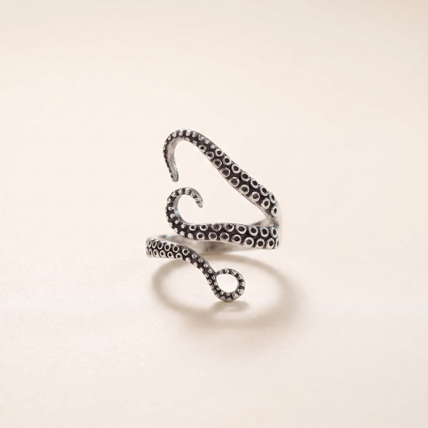 Anillo pulpo statement ajustable color plata envejecida