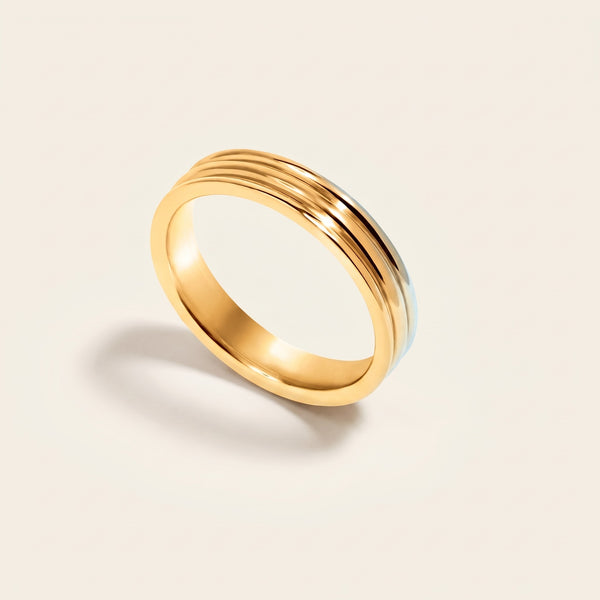Anillo triple de ceremonia bañado en oro de 18K