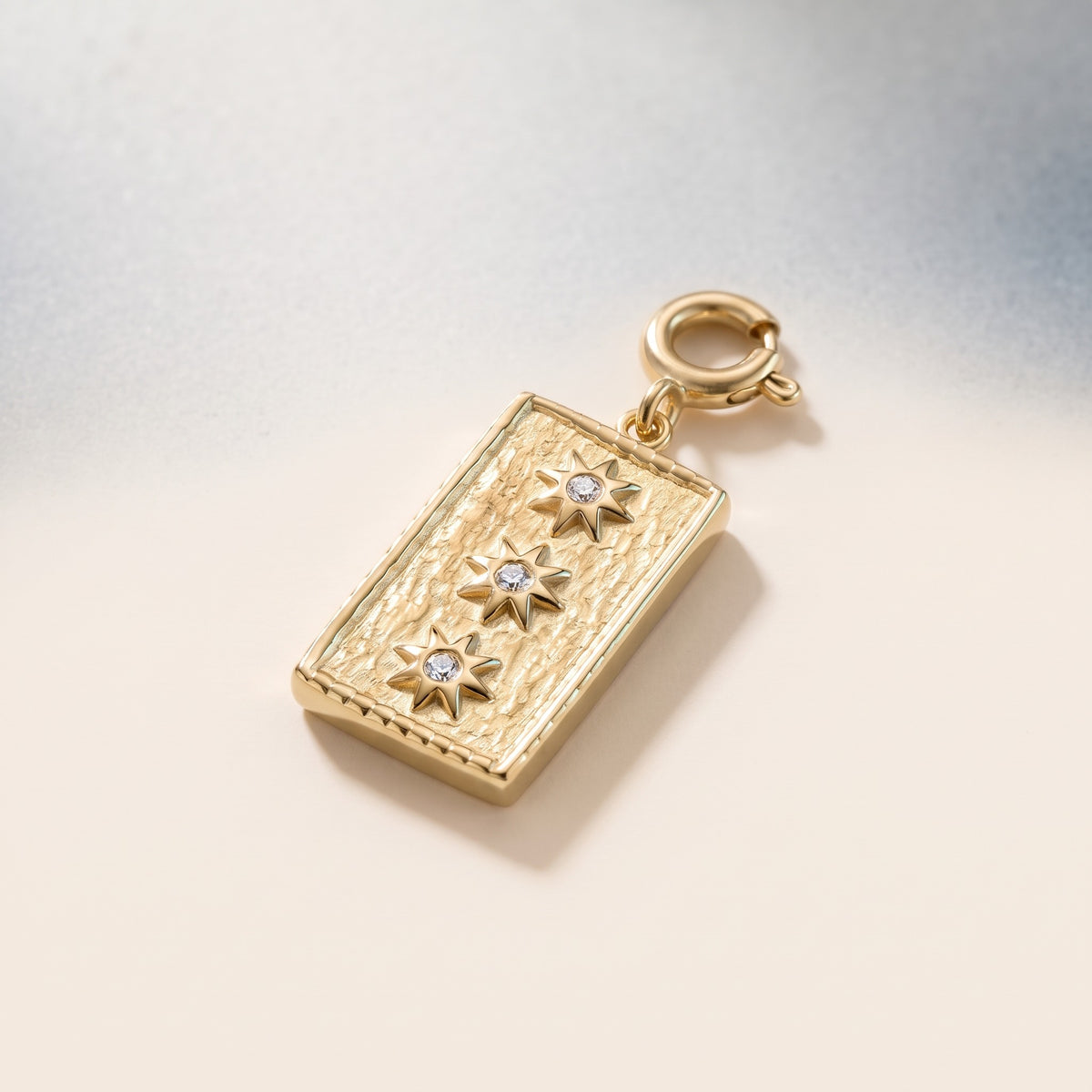 Charm targhetta con stelle per collana placcato oro 18K