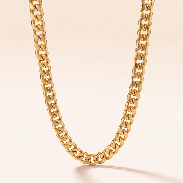 Collar de cadena barbada gruesa bañado en oro de 18K