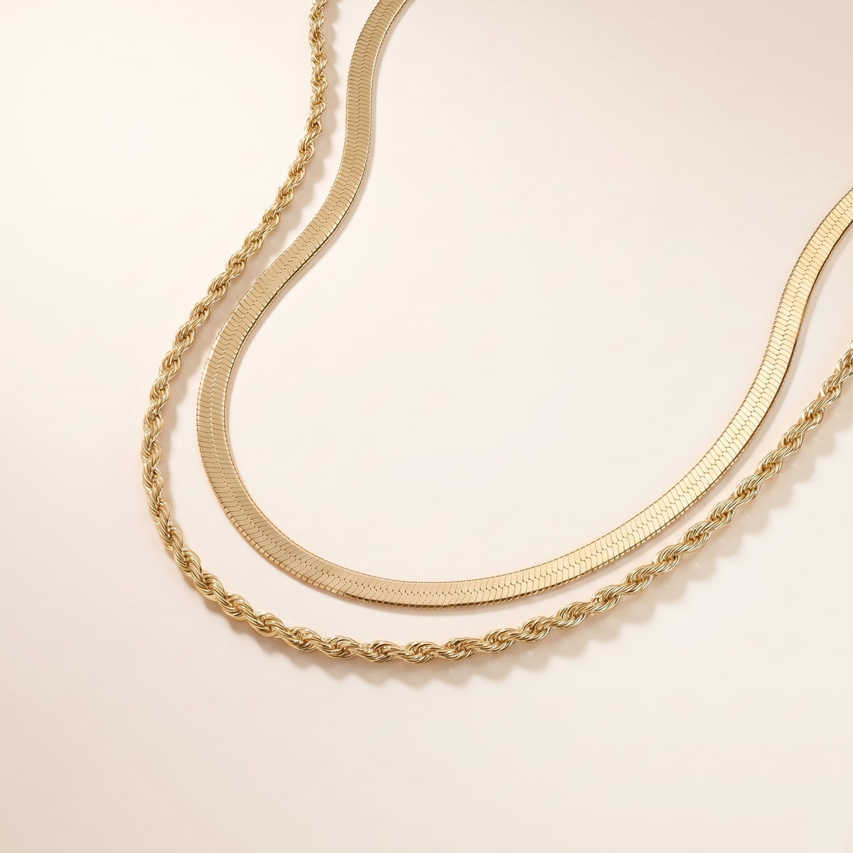 Collar doble espiga bañado en oro de 18K