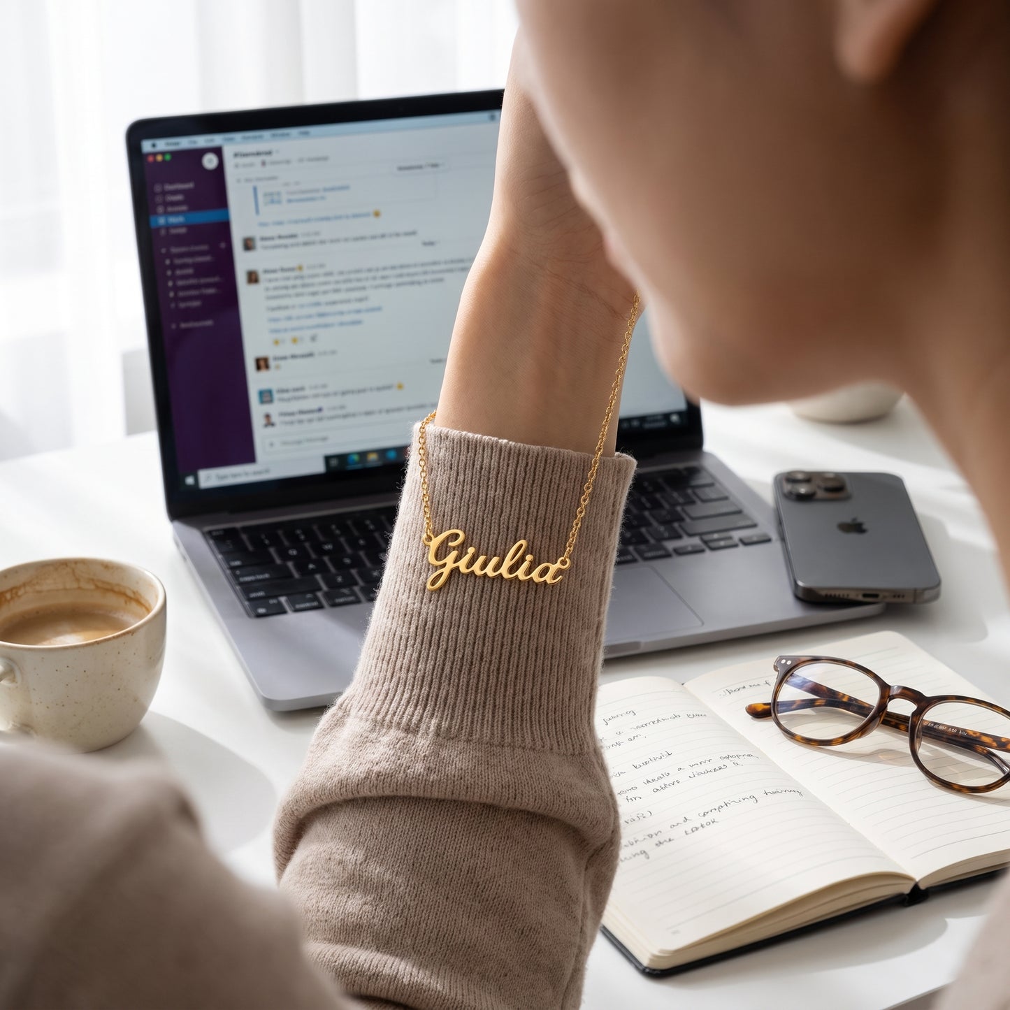 Collana Nome Personalizzato Corsivo Oro 18K