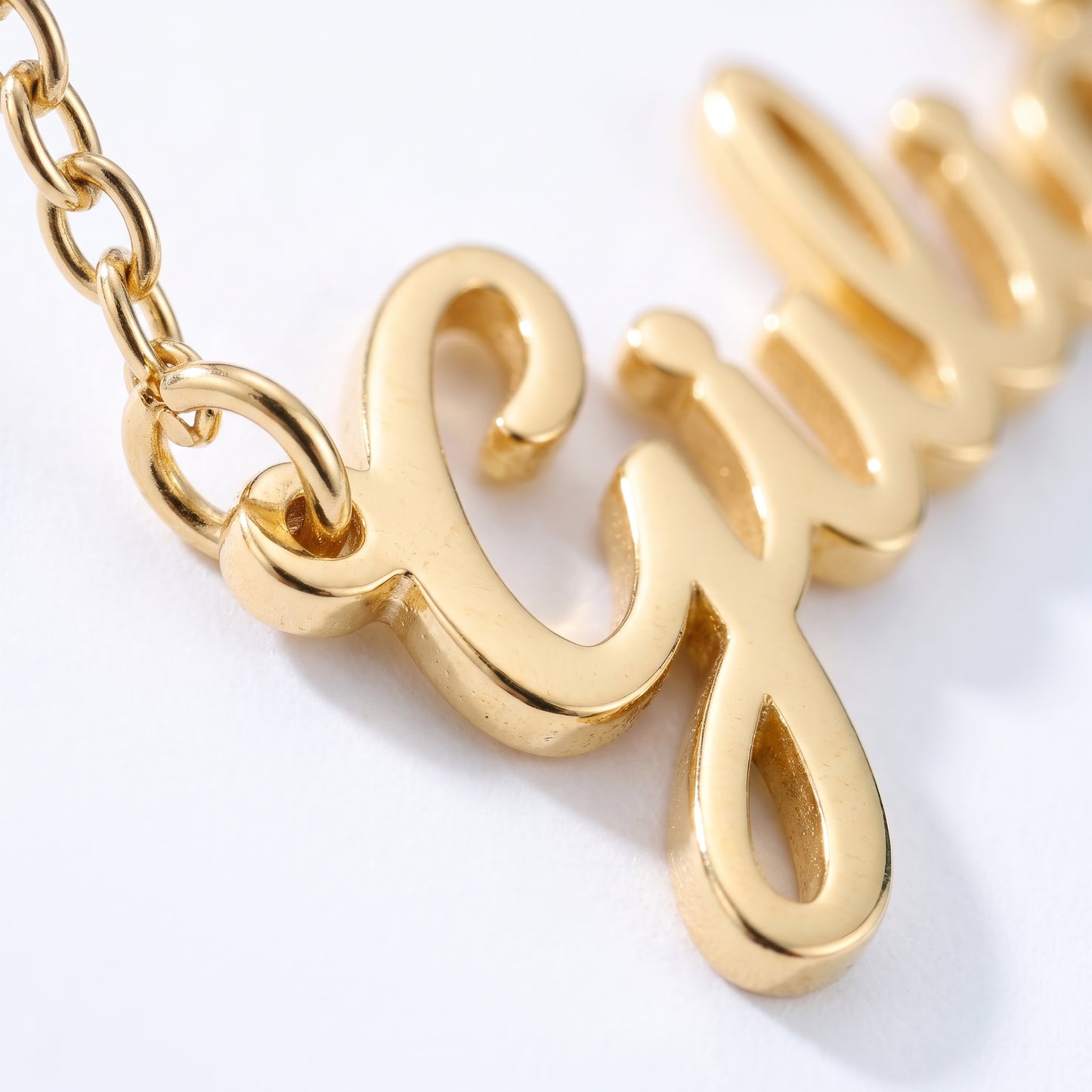 Collana Nome Personalizzato Corsivo Oro 18K
