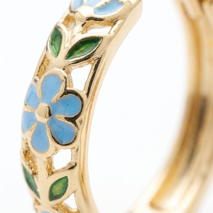 Orecchini Cerchio Fiore Oro 18K — 05-detail-macro