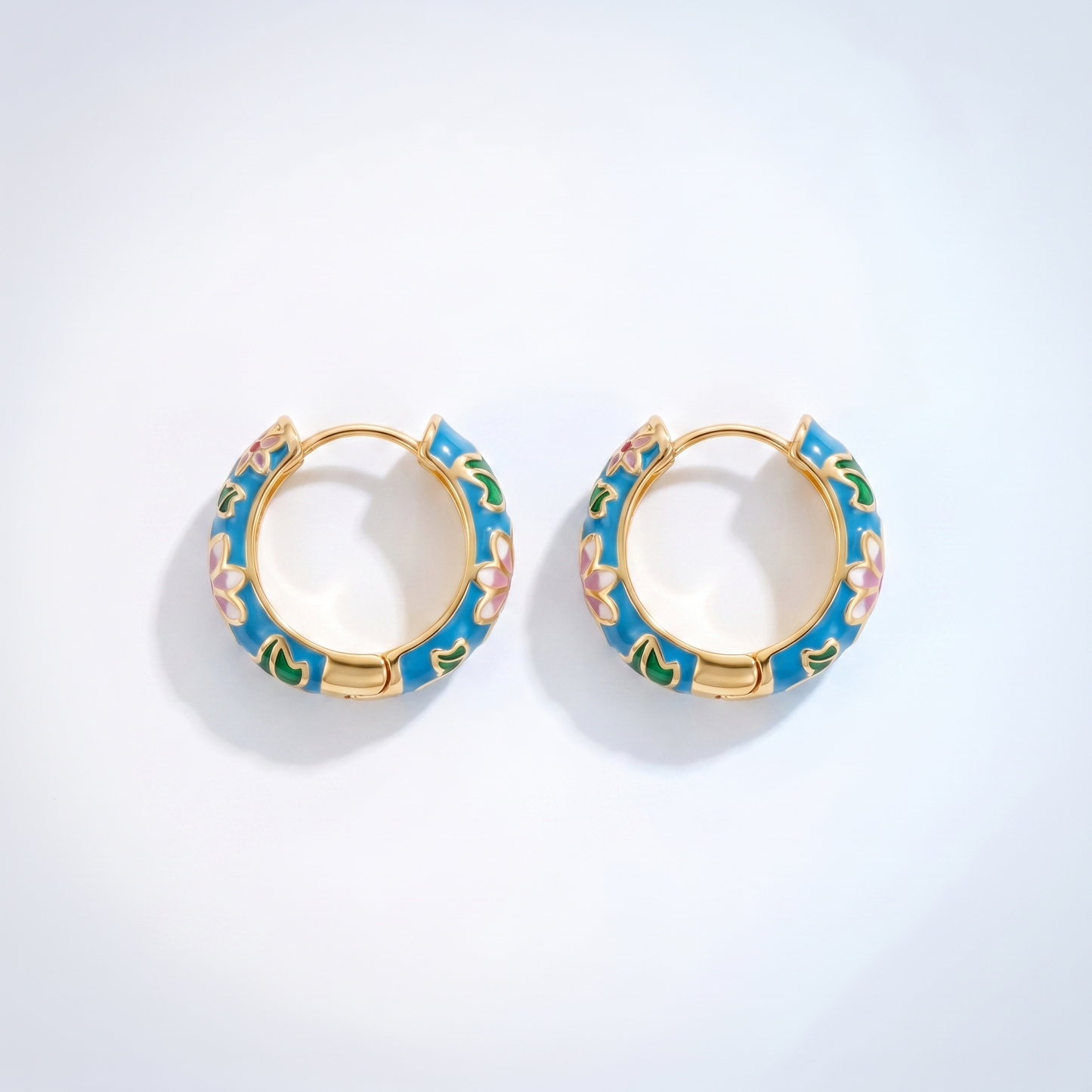 Orecchini Cloisonné Fiore Oro 18K — 06-multi-angle-topdown