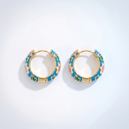 Orecchini Cloisonné Fiore Oro 18K — 06-multi-angle-topdown