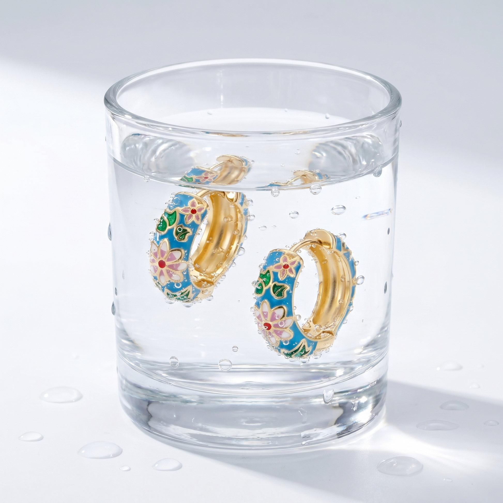 Orecchini Cloisonné Fiore Oro 18K — 09-stress-proof