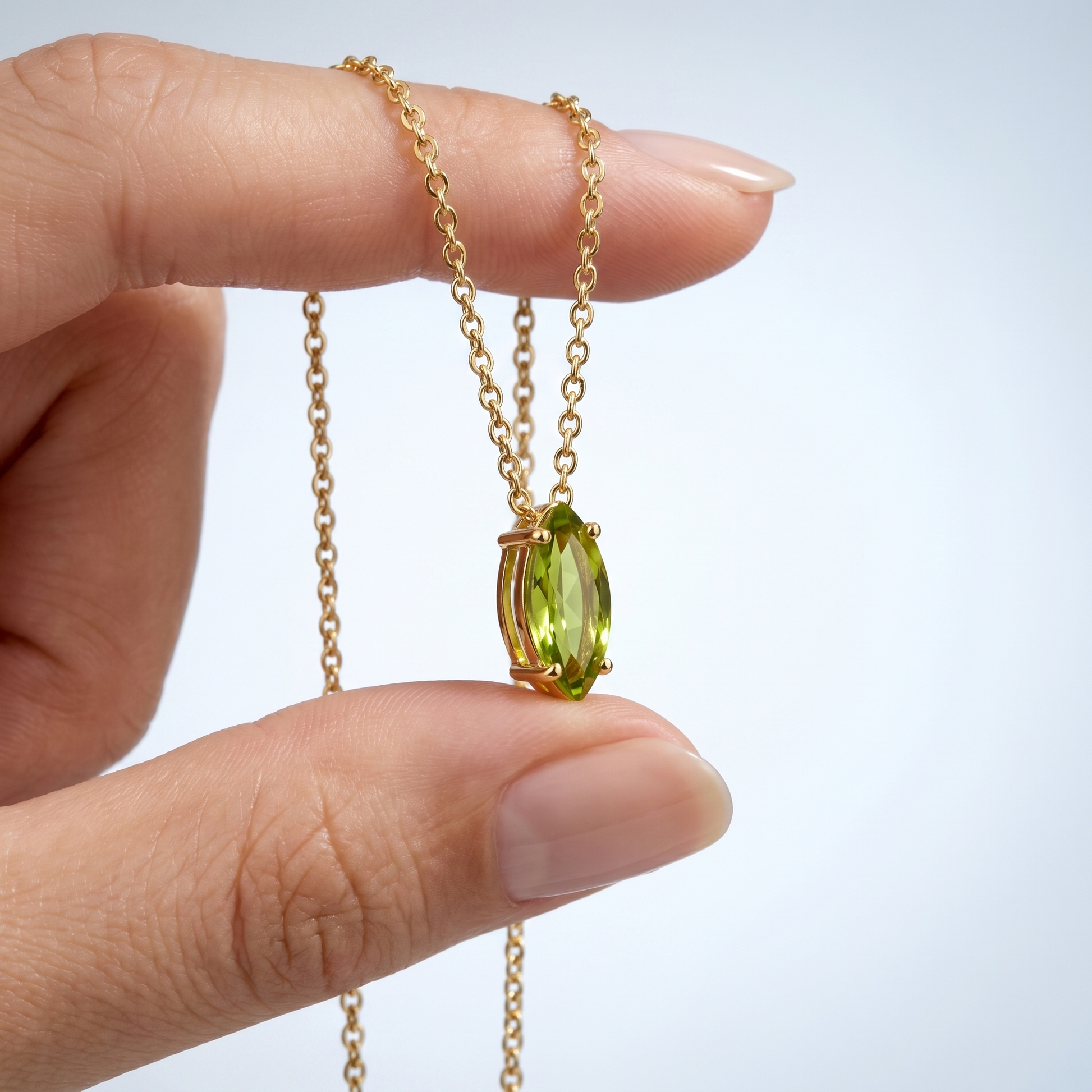 Collana Pendente Peridoto Oro 18K — 02-scale-reference